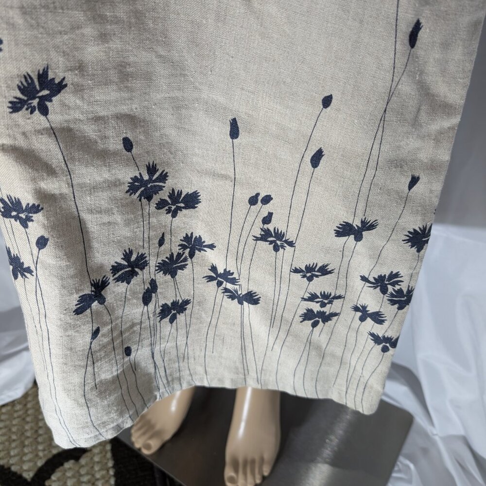 Uniform Petites John Paul Richard 100% Linen with Flower accent Women's SP - Picture 4 of 6